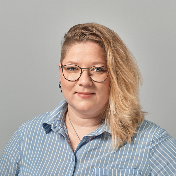 Portraitaufnahme Janette Luge